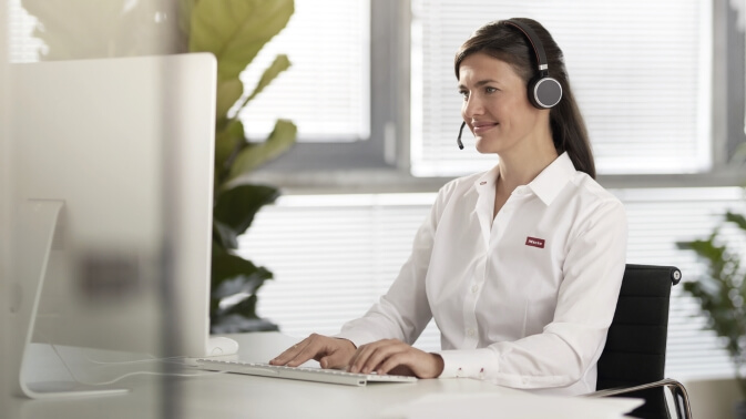 Miele Contact Center.